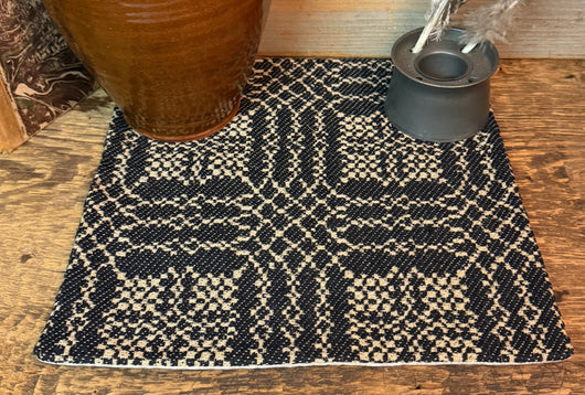 CD-CM-BT Coverlet Candle Mat - Black & Tan