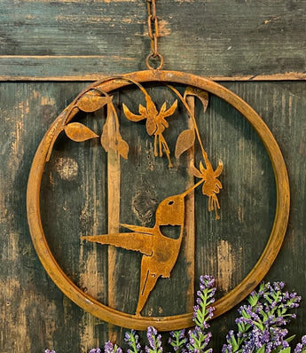 EG-248 Rusty Hummingbird Fuchsia Wreath