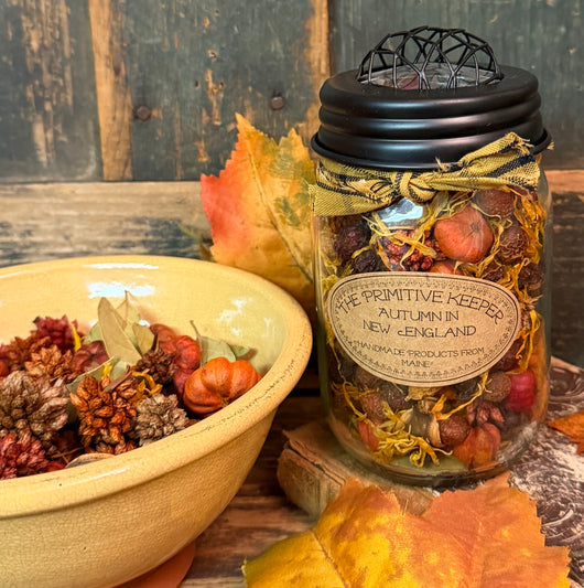 PK-PJ-NE Autumn in New England Scented Potpourri in Jar