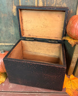 PEN-122 Painted Wood Lidded Box