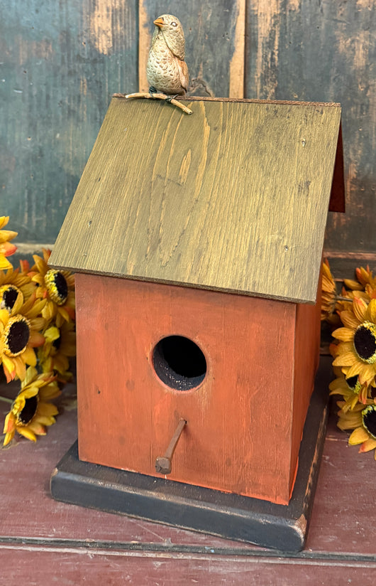 WD-72D Aged Pumpkin Birdhouse