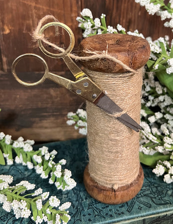 KA-S04 Antique Spool with Twine & Scissors