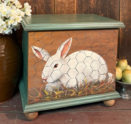 NV-1018 Hand-painted Lift Top Trunk with Bunny