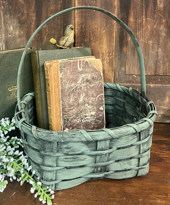 BG-B560 Green Handled Basket