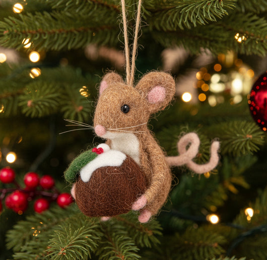 AB-06 Felt Mouse with Christmas Pudding Ornament