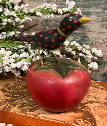 WW-403 Spotted Bird on Tomato