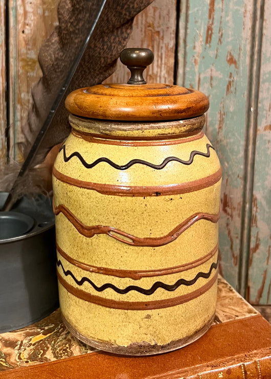 DTS-V16 Vintage Redware Wood Lidded Crock