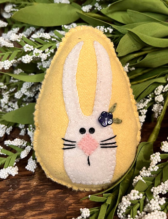 PB-32D Yellow Wool Egg with Bunny