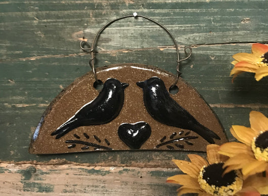 CC-2040 Pottery Crows Hanging Plaque