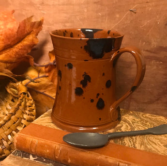 SE-64 Redware Tankard Mug with Mottled Design