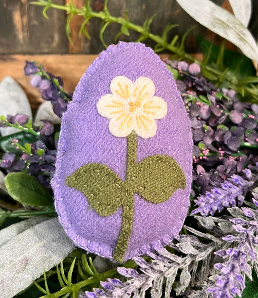 PB-28D Small Purple Wool Egg with Hand-stitched Flower
